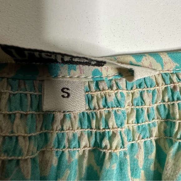 Tucker silk button front long sleeve belted dress - Picture 3 of 5